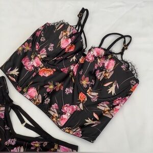 Victoria’s Secret Very Sexy Black Floral Longline Bra (NWT)